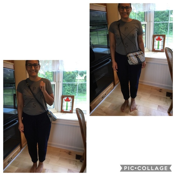 Gucci Vintage Monogram Crossbody - Picture 13 of 16